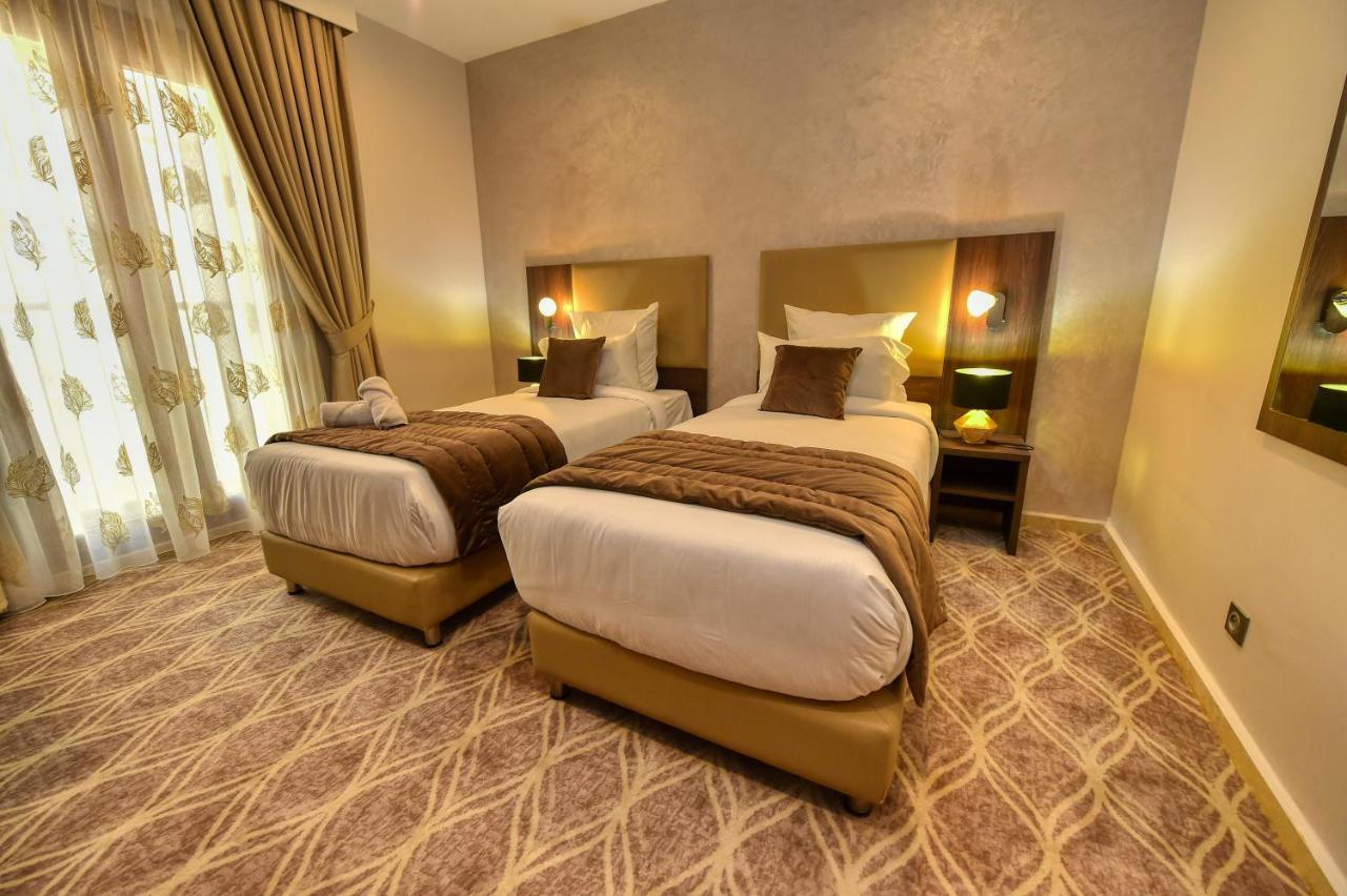 MF Hotel Oran Bir El Djir Buitenkant foto